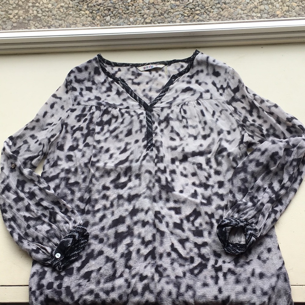Paradigma size medium blouse